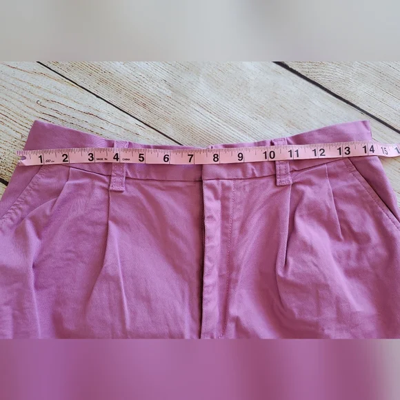 Gap high rise pleated khaki shorts pink size 6 for women - Picture 4 of 11